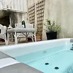 Les Vagues Tatil Evi