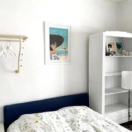 Les Vagues Holiday home *